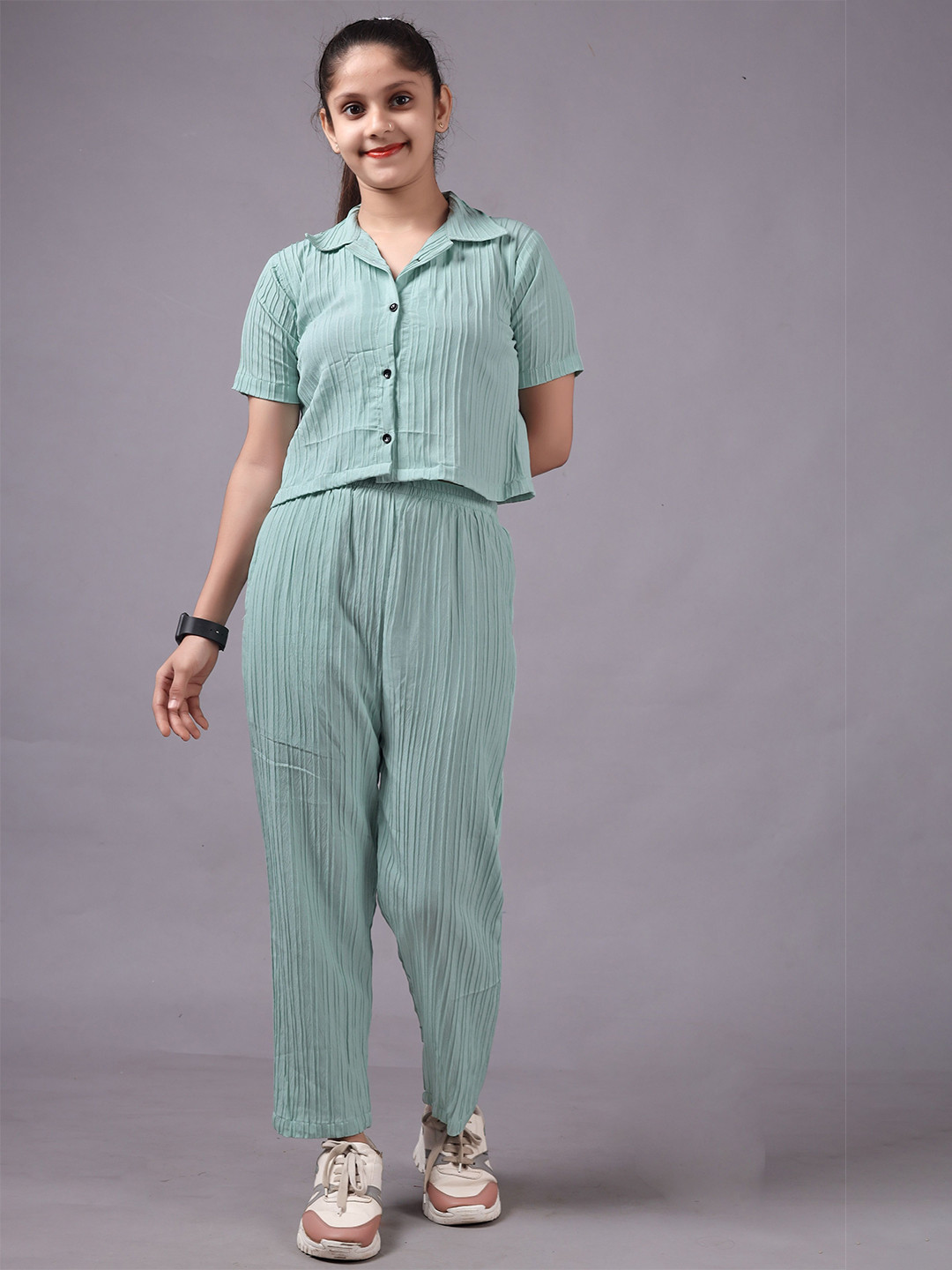 kachhot Girls Striped Clothing Set