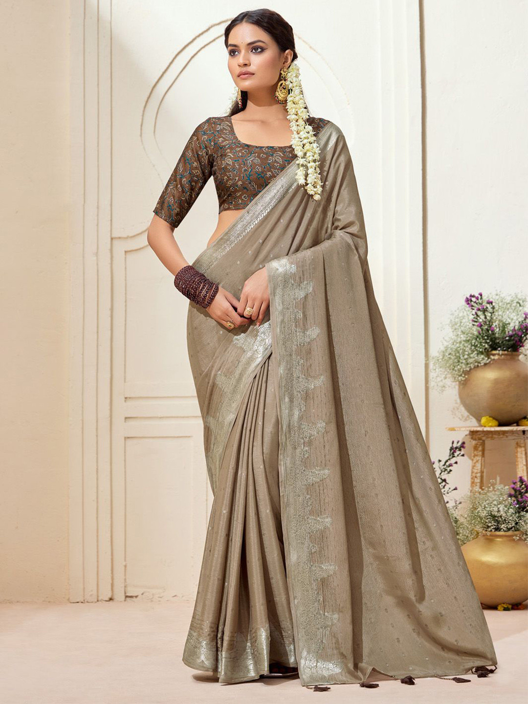 House of Pataudi Woven Design Traditional Wear Saree With Matching Unstitched Blouse
