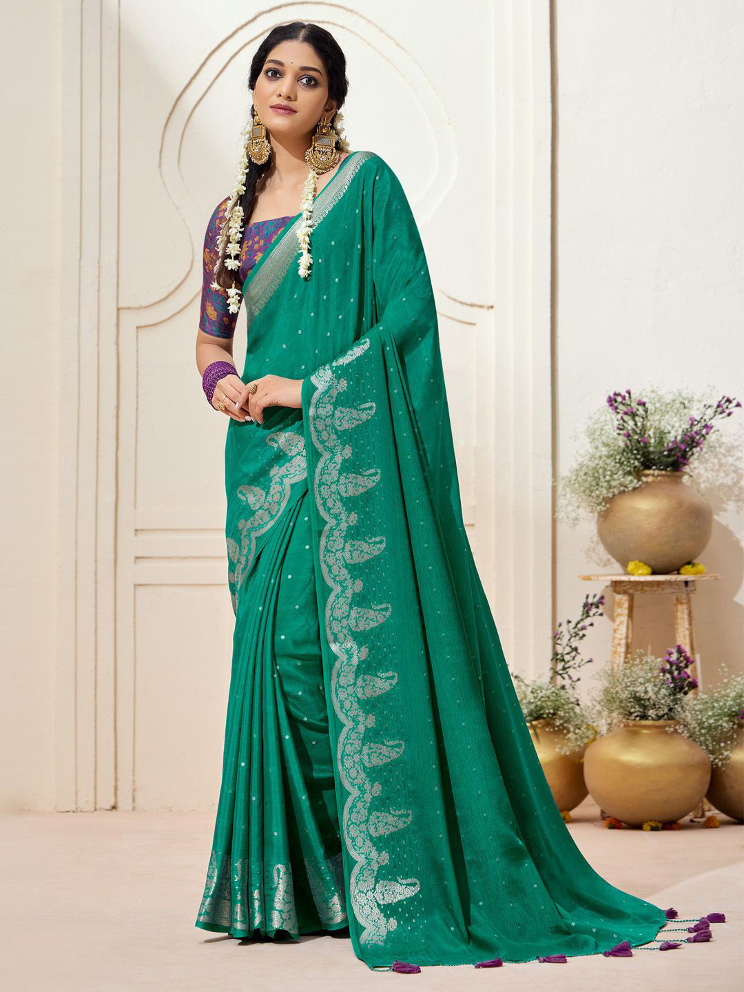 House of Pataudi Woven Design Traditional Wear Saree With Matching Unstitched Blouse