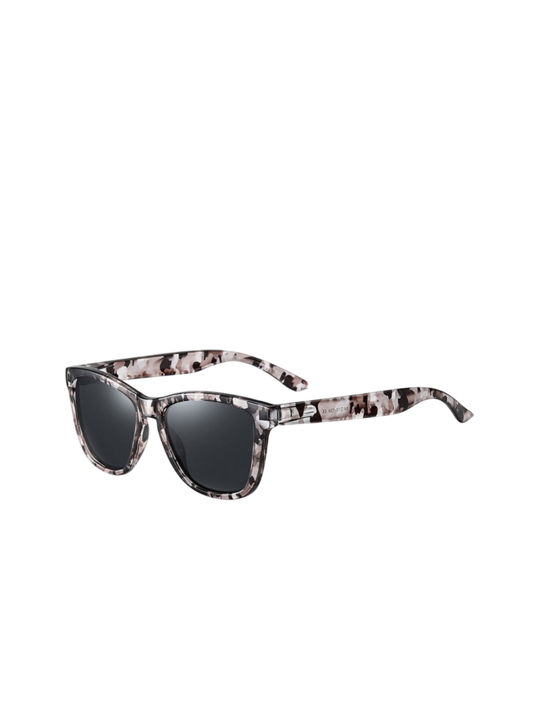 StyleCast x Revolte Men Polarised and UV Protected Square Sunglasses M1133382A_F