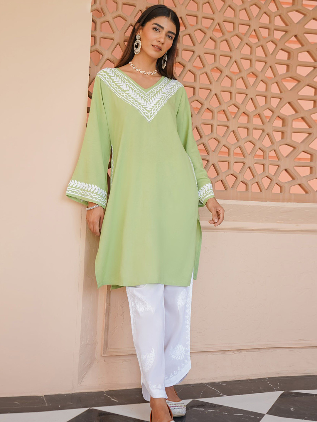 HOUSE OF KARI Women Pista Green Ethnic Motifs Chikankari Medium Embroidered Kurta
