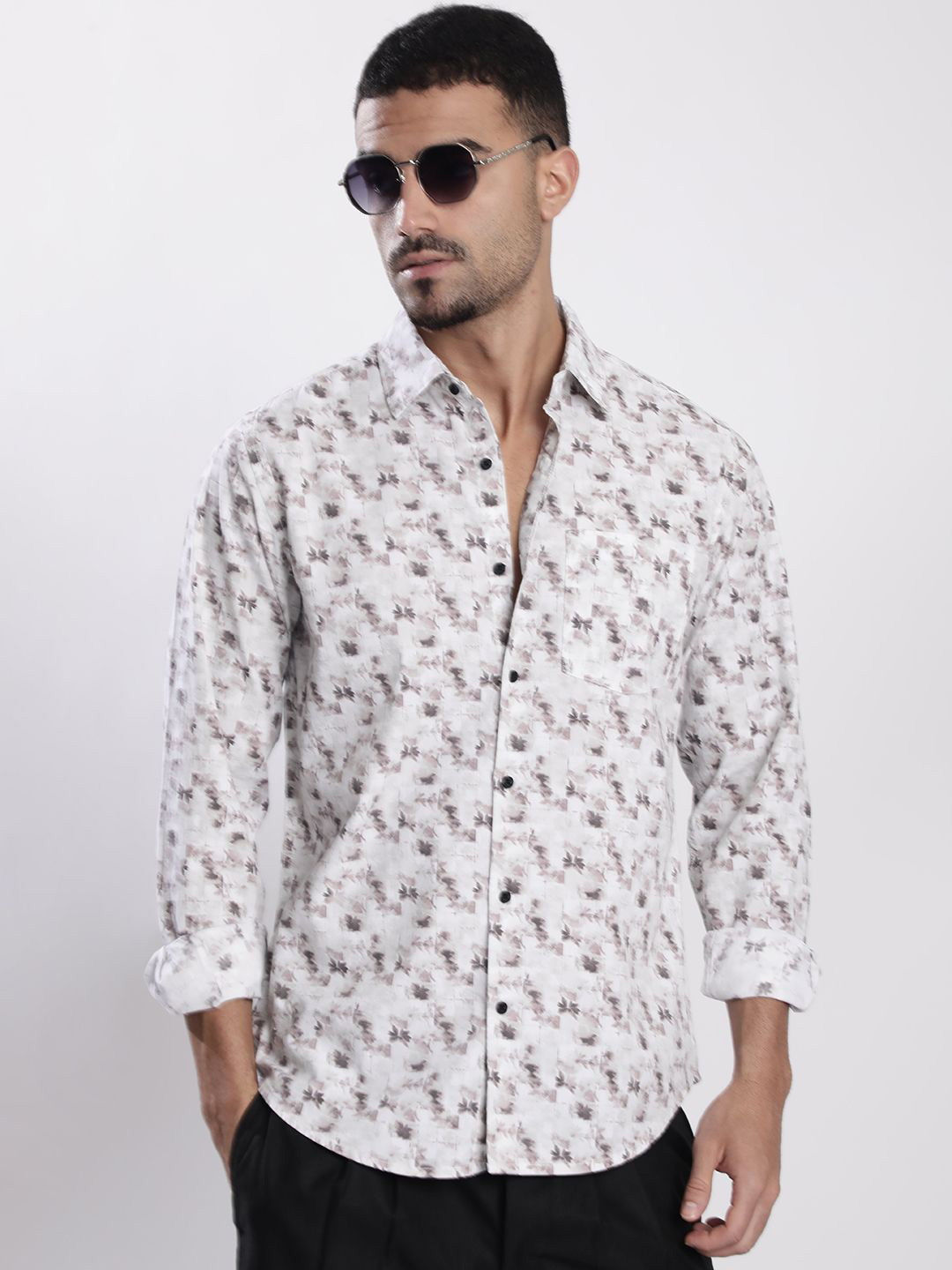 Bene Kleed Floral Printed Spread Collar Cotton Regular Fit Casual Shirt