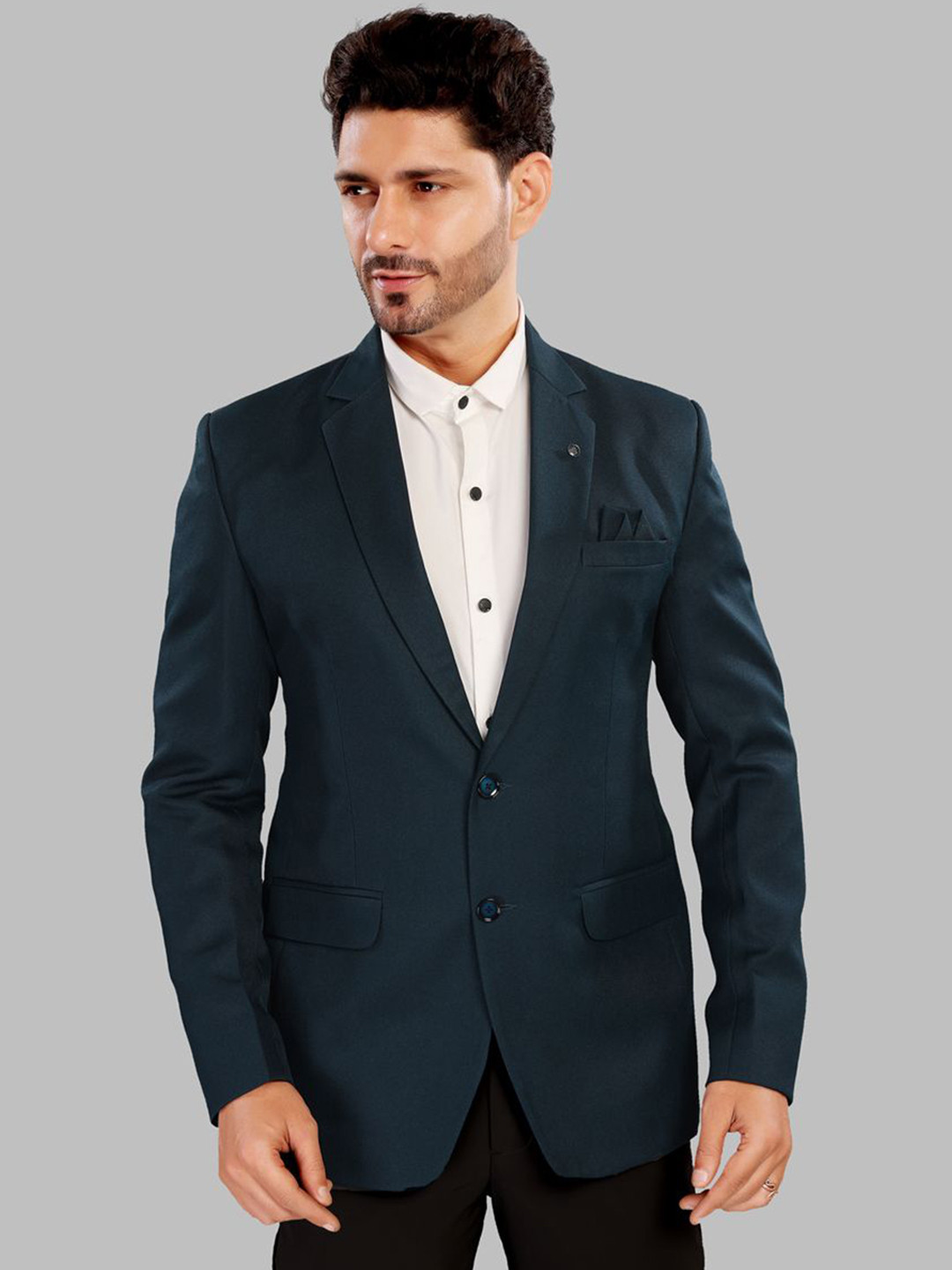 UR ETHICS Slim-Fit Notched Lapel Collar Single Breasted Blazer