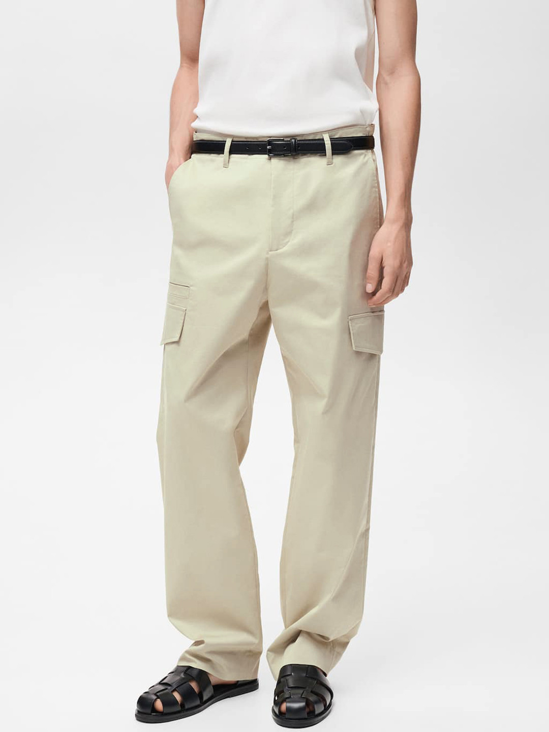 MANGO MAN Loose Fit  Cargo Style Trousers