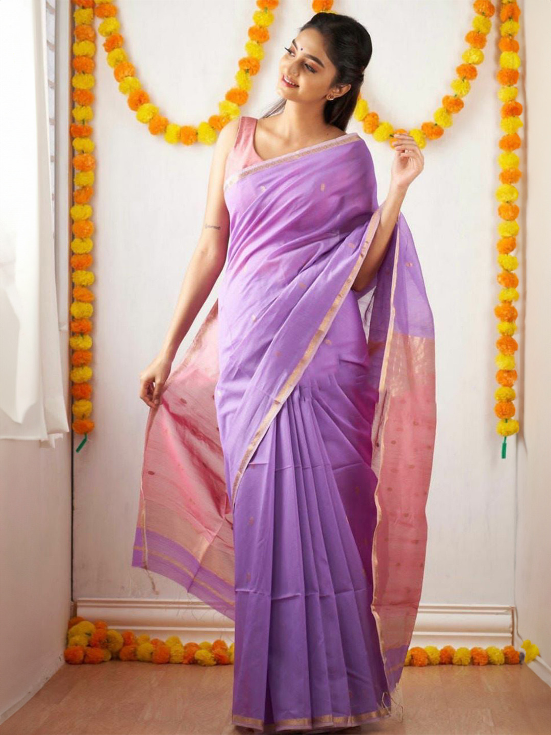VILLE FASHION Woven Design Zari Kota Saree