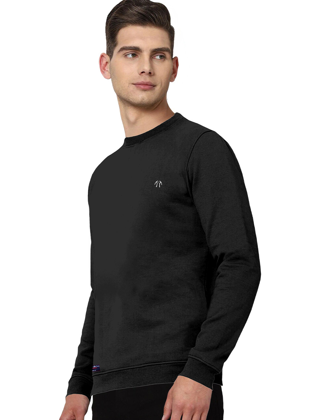 Triptee Men Solid Long Sleeves Pullover Sweatshirt