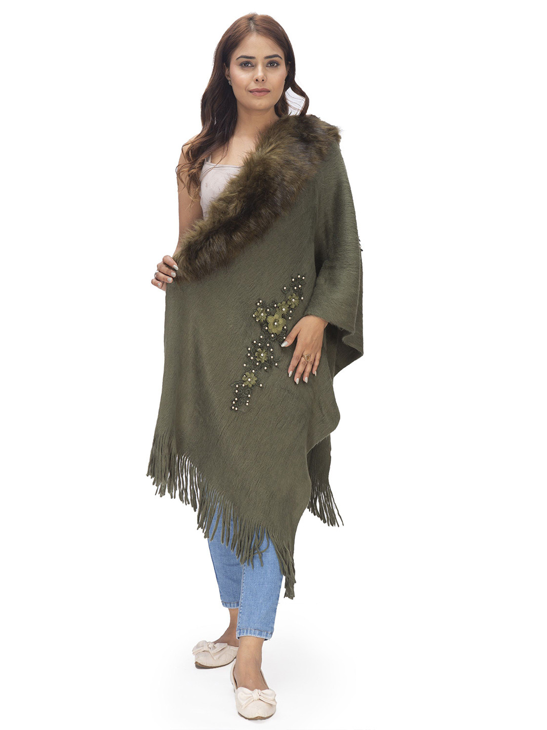 Manra Women Cashmere Wool Ethnic Motifs Embroidered Stole With Tasselled