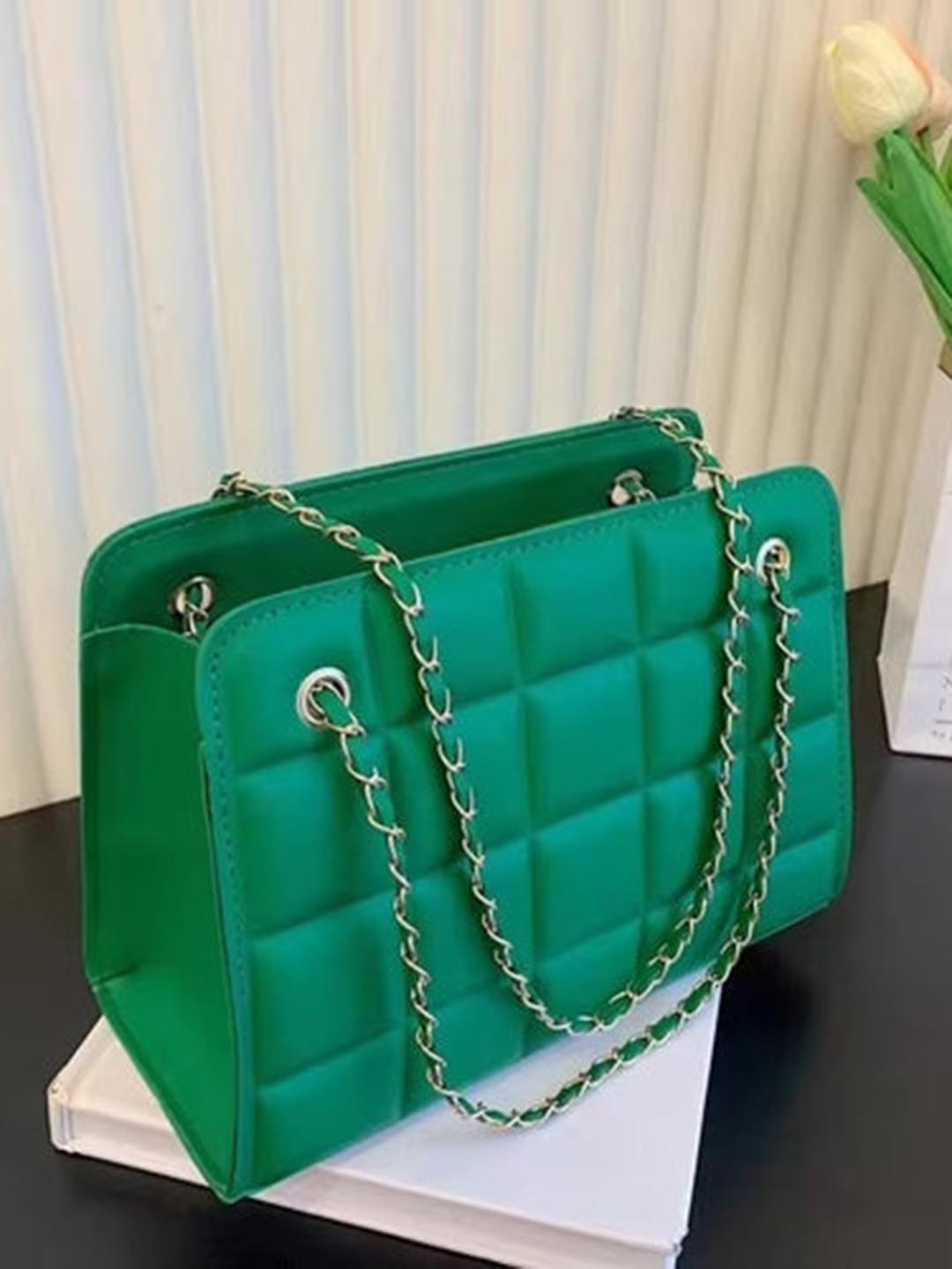 THEPANDASTOREE Women Quilted Chain Tote Bag  Elegant & Trendy