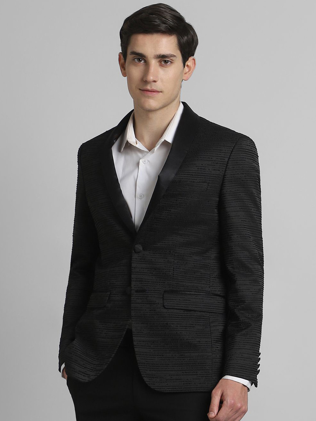 SIMON CARTER LONDON Self Designed Notched Lapel Collar Slim-Fit Single Breasted Blazer