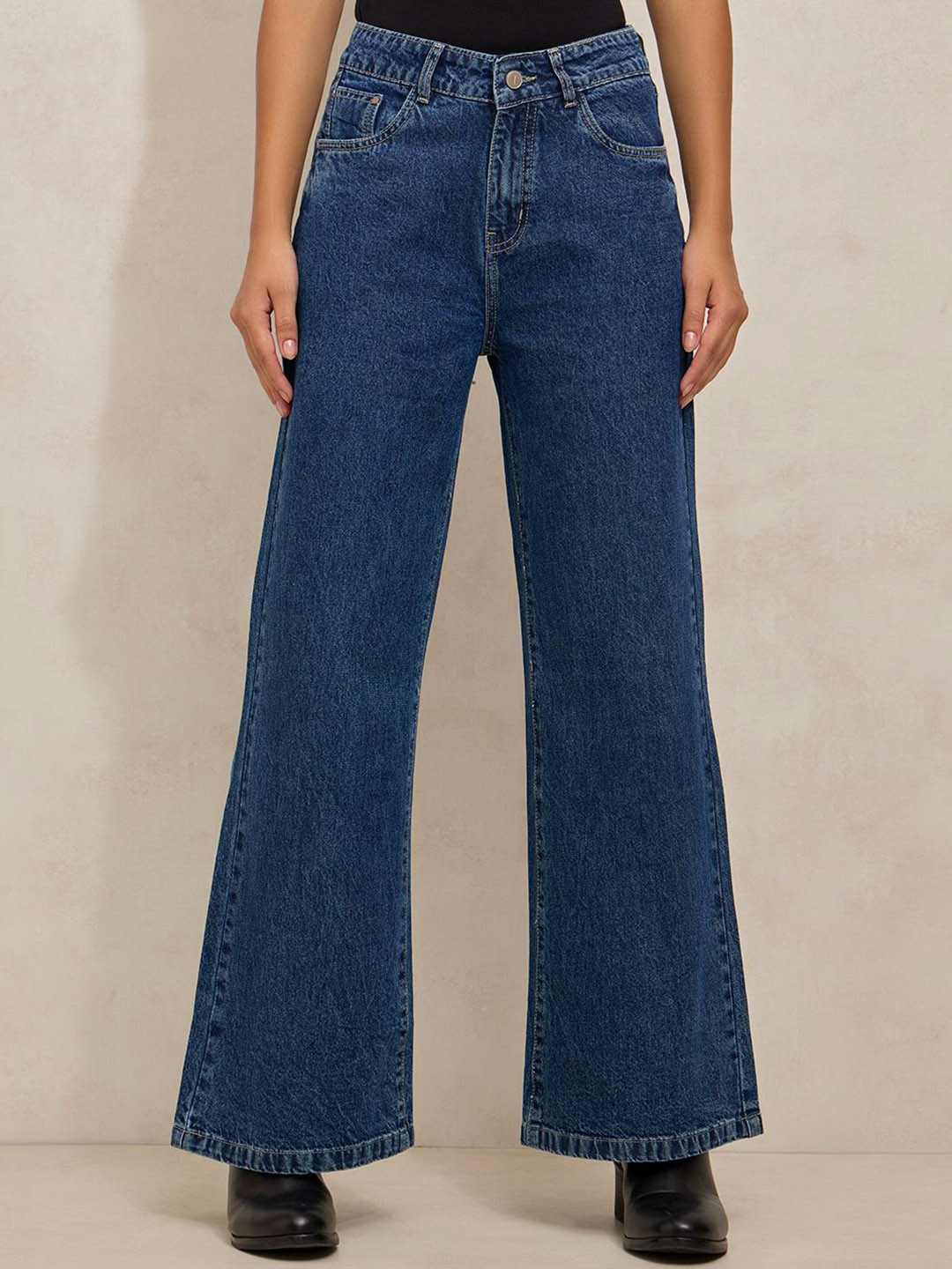 SHOWOFFFF Women Comfort Wide Leg High-Rise Light Fade Jeans