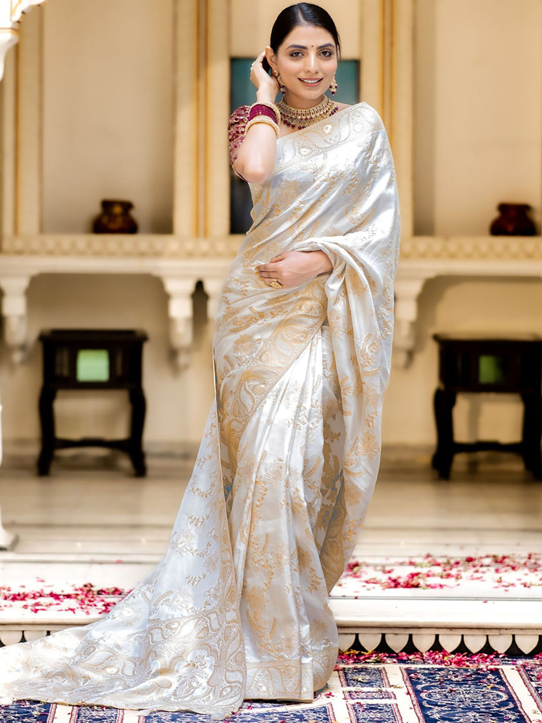 DHRUVIL IMPEX Woven Design Silk Banarasi Saree