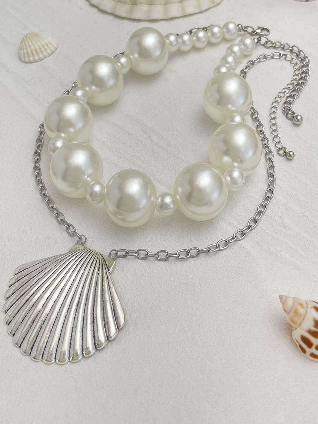 StyleCast x Revolte Silver-Plated Pearls Beaded Minimal Necklace