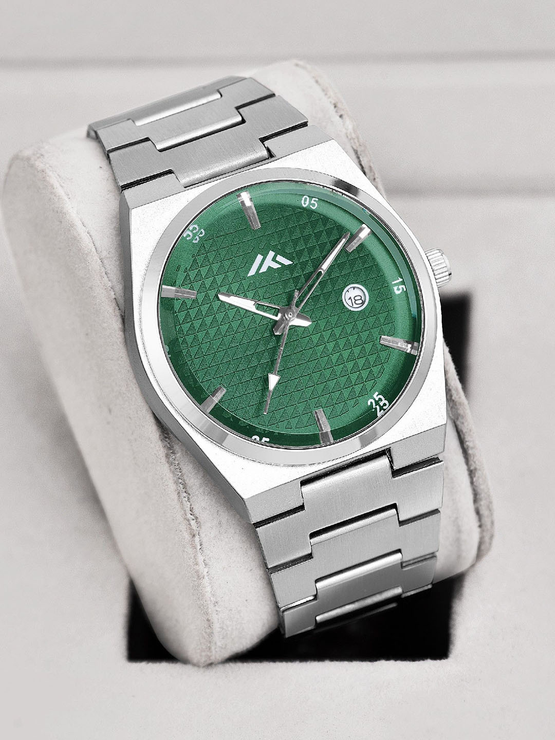 DOUBLERUN Men Analogue Multi Function Watch H05NNMT-823