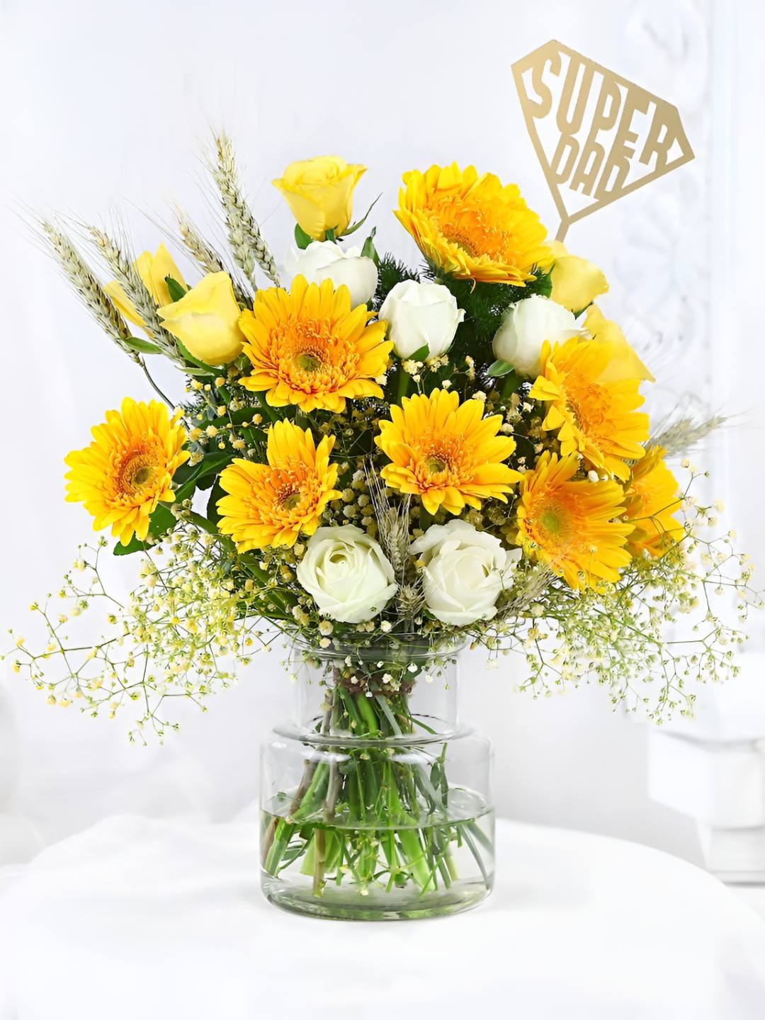 fnp 18-Pcs Yellow & White Roses Jar Fresh Flowers Father's Day Gift