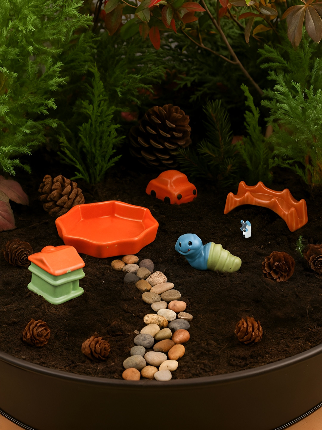 Eyaas 6Pcs Orange-Colored & Green Ceramic Miniature Garden Accessories