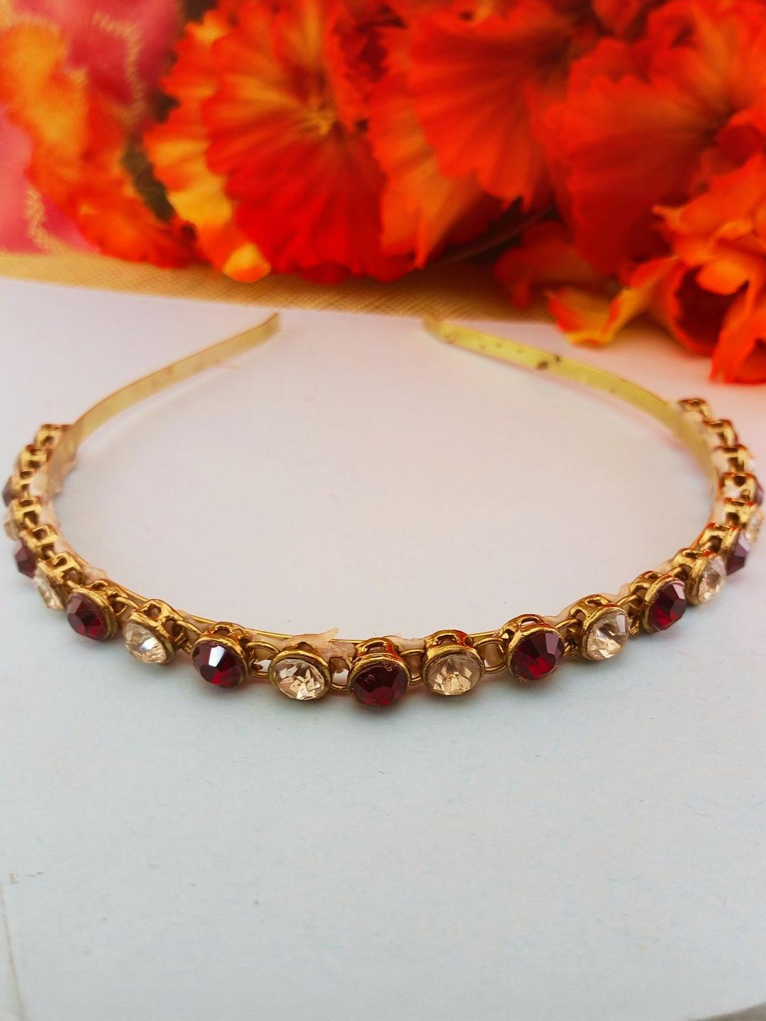 Vidhya Kangan Gold-Plated Stones Studded Sheeshphool