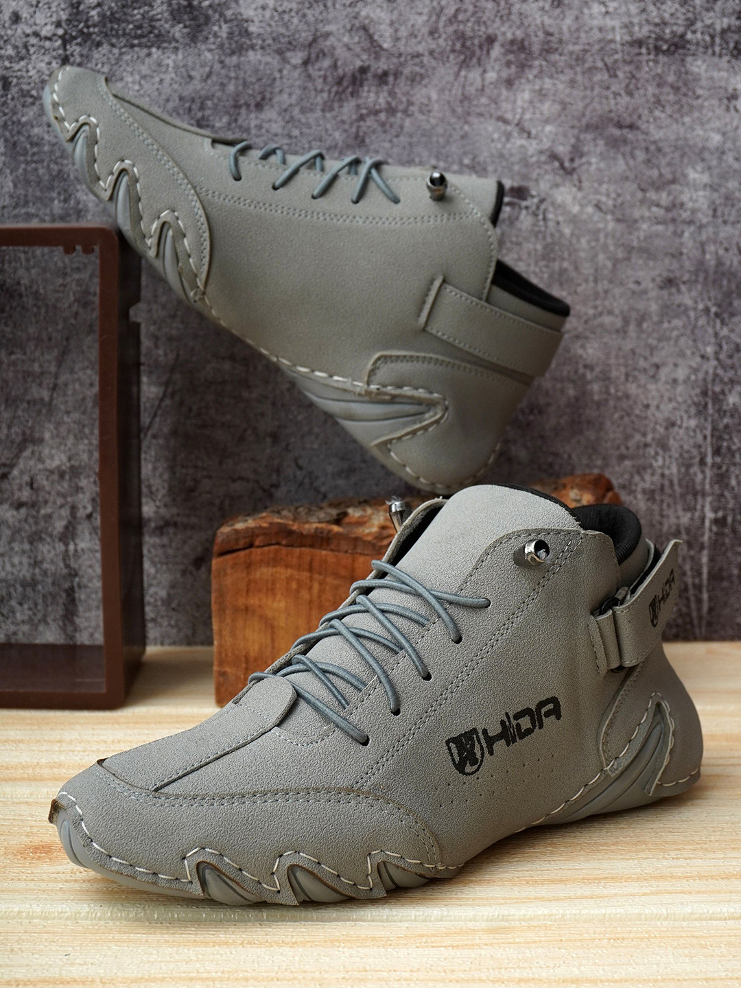 HIDA Men  Training And Gym Shoes