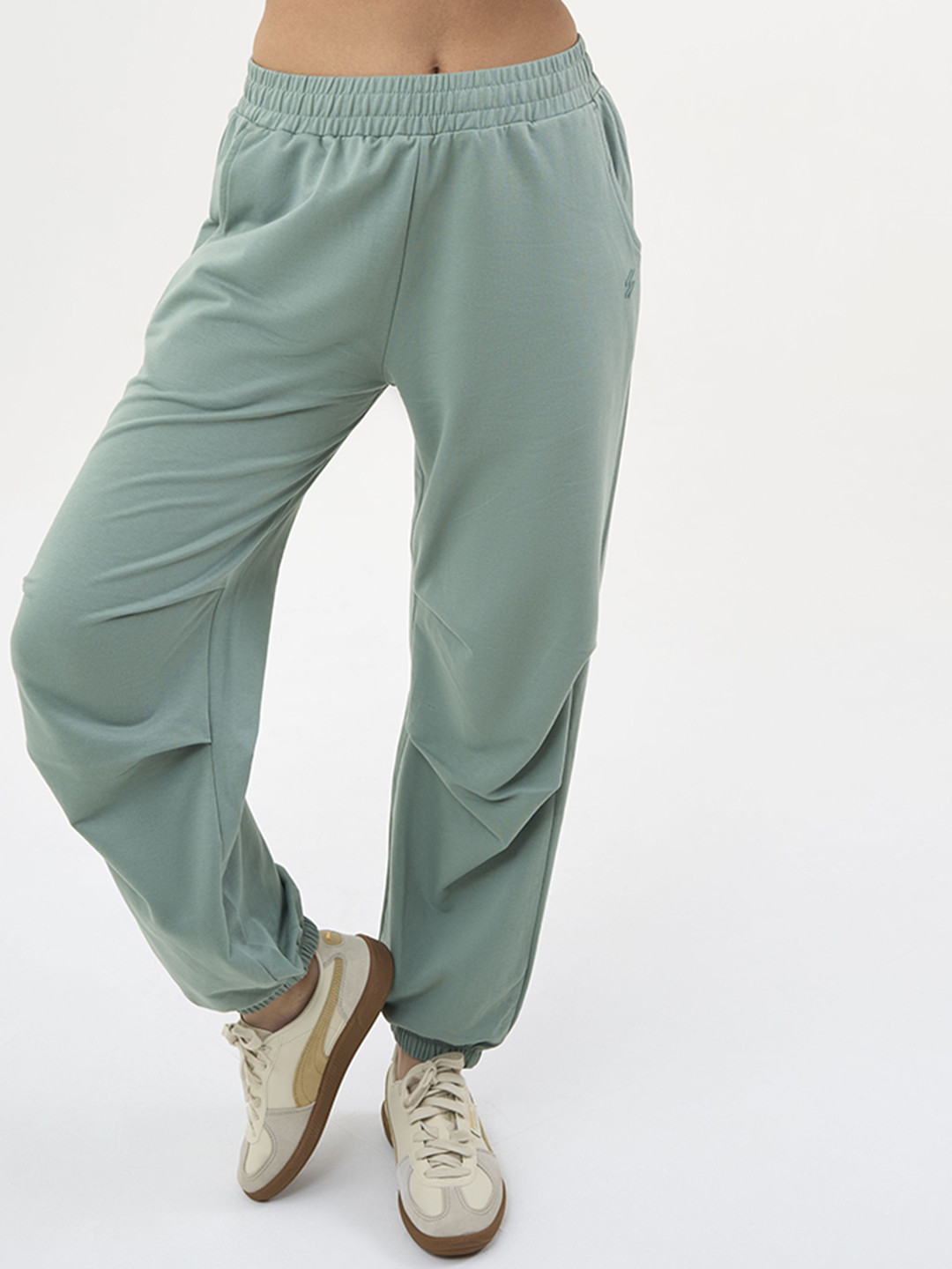 DCYPHR Women Mid Rise  Lightweight Joggers