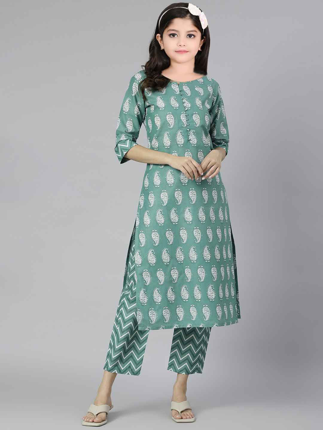 Vetrokart Girls Printed Regular Raw Silk Kurta with Pyjamas