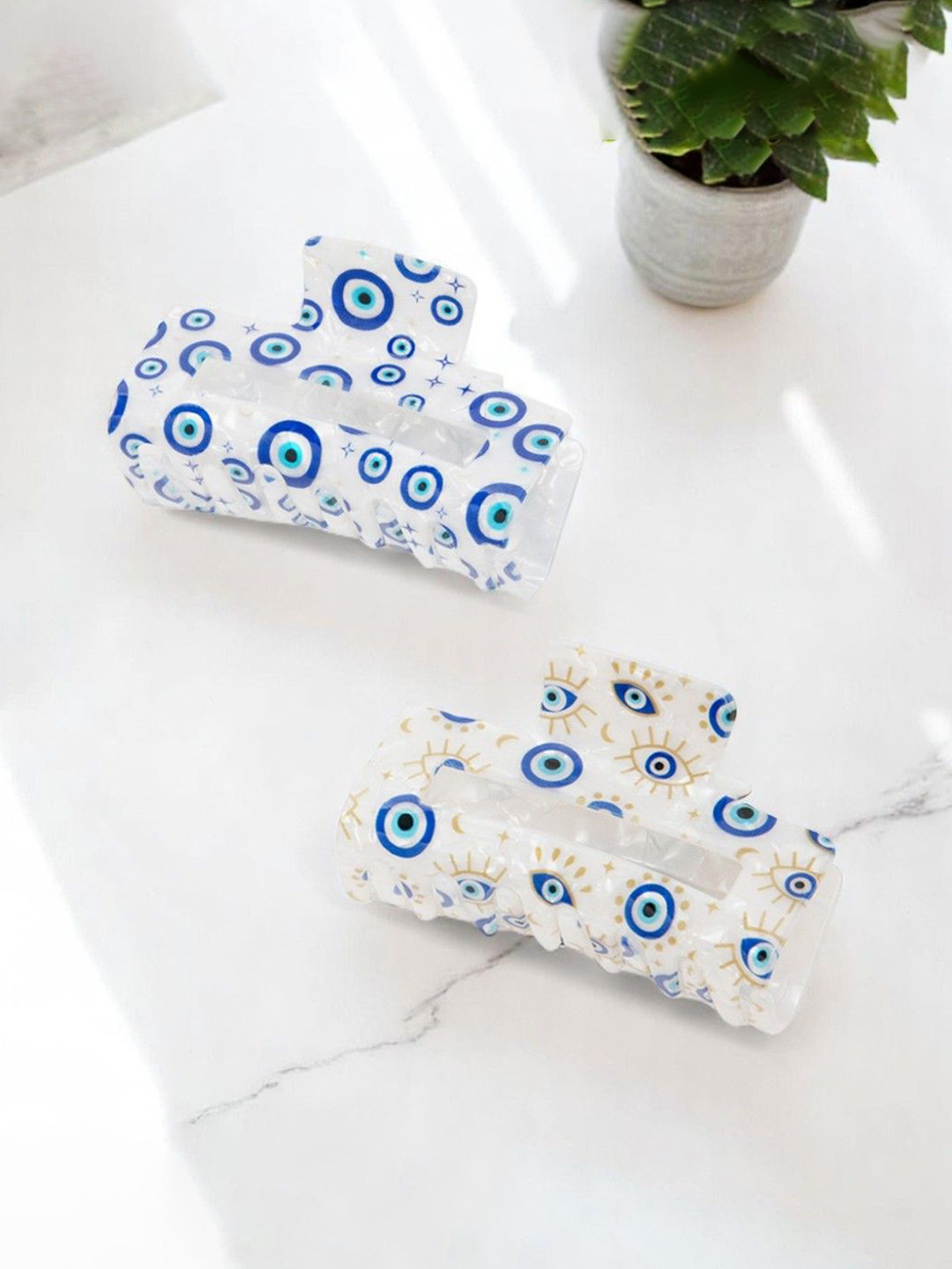 Radhu & Kabby Women Pack of 2 Plastic Western Claw Clip