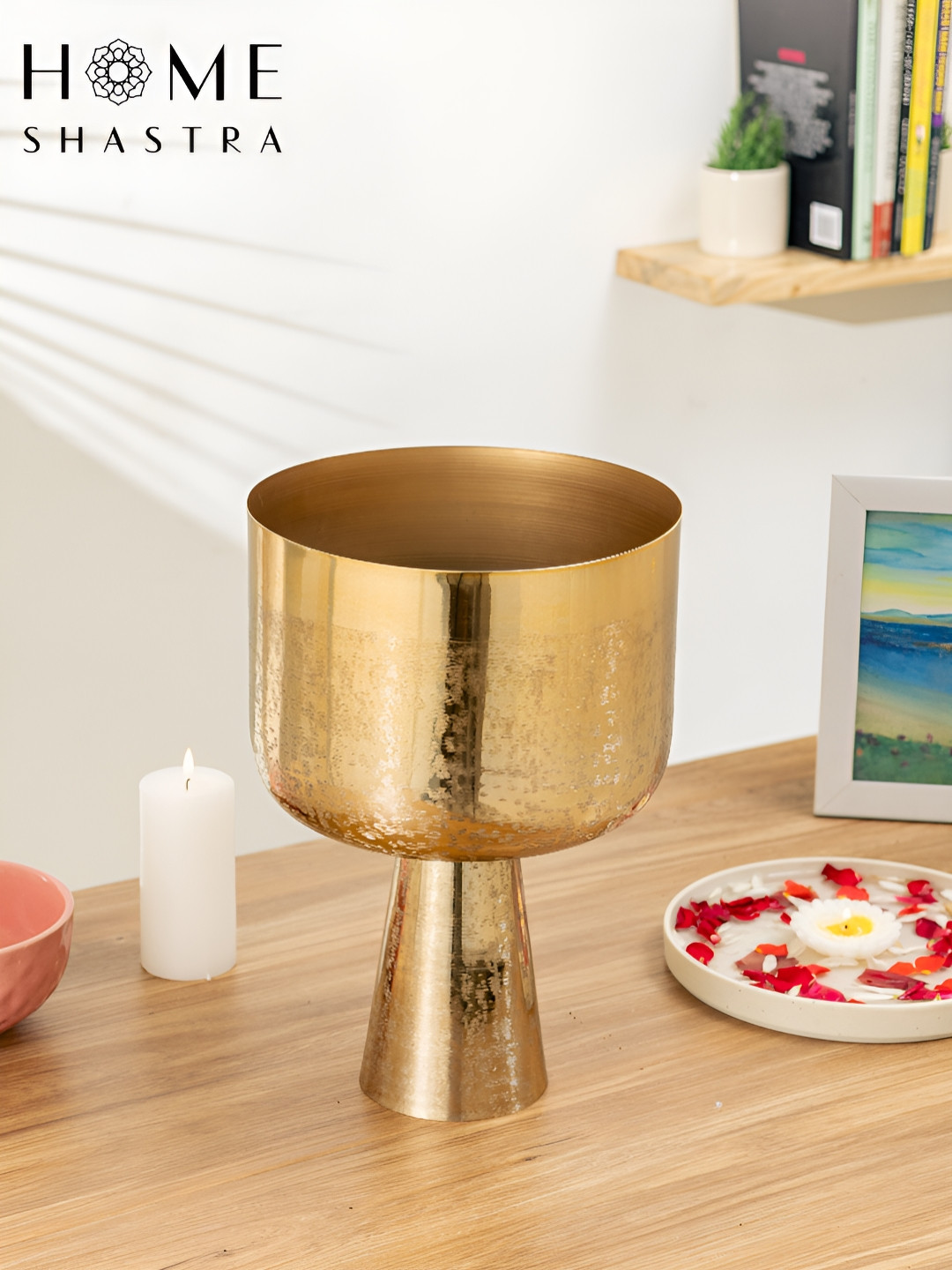 HomeShastra Aureme Intricate Textured Metal Planters With Stand