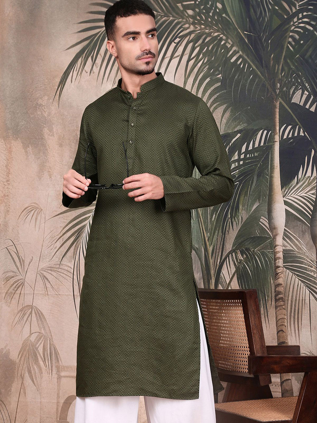 Sangria Men Textured Pattern Stylish Cotton Kurta