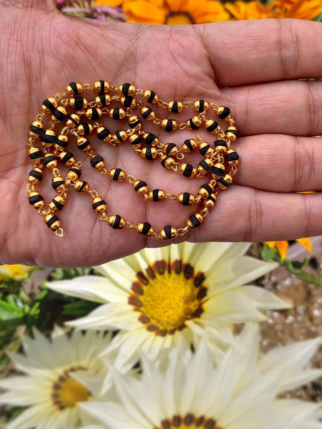 Apnisanskriti Unisex Black Tulsi Golden Caps Mala