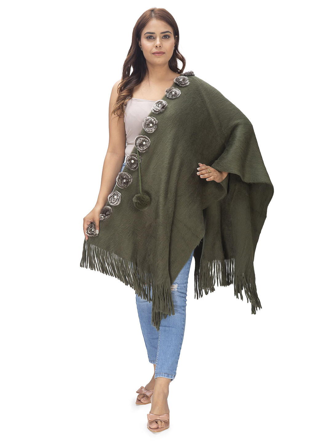 Manra Women Floral Aplique Tasselled Border Stole