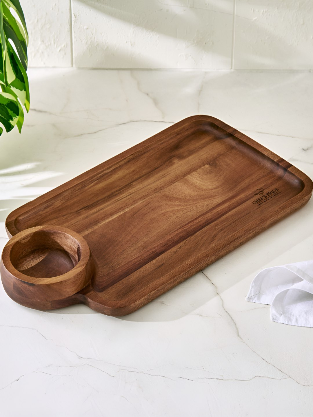 Home Centre Chef's Pride Marion Acacia Brown Textured Wooden Chip & Dip Platter