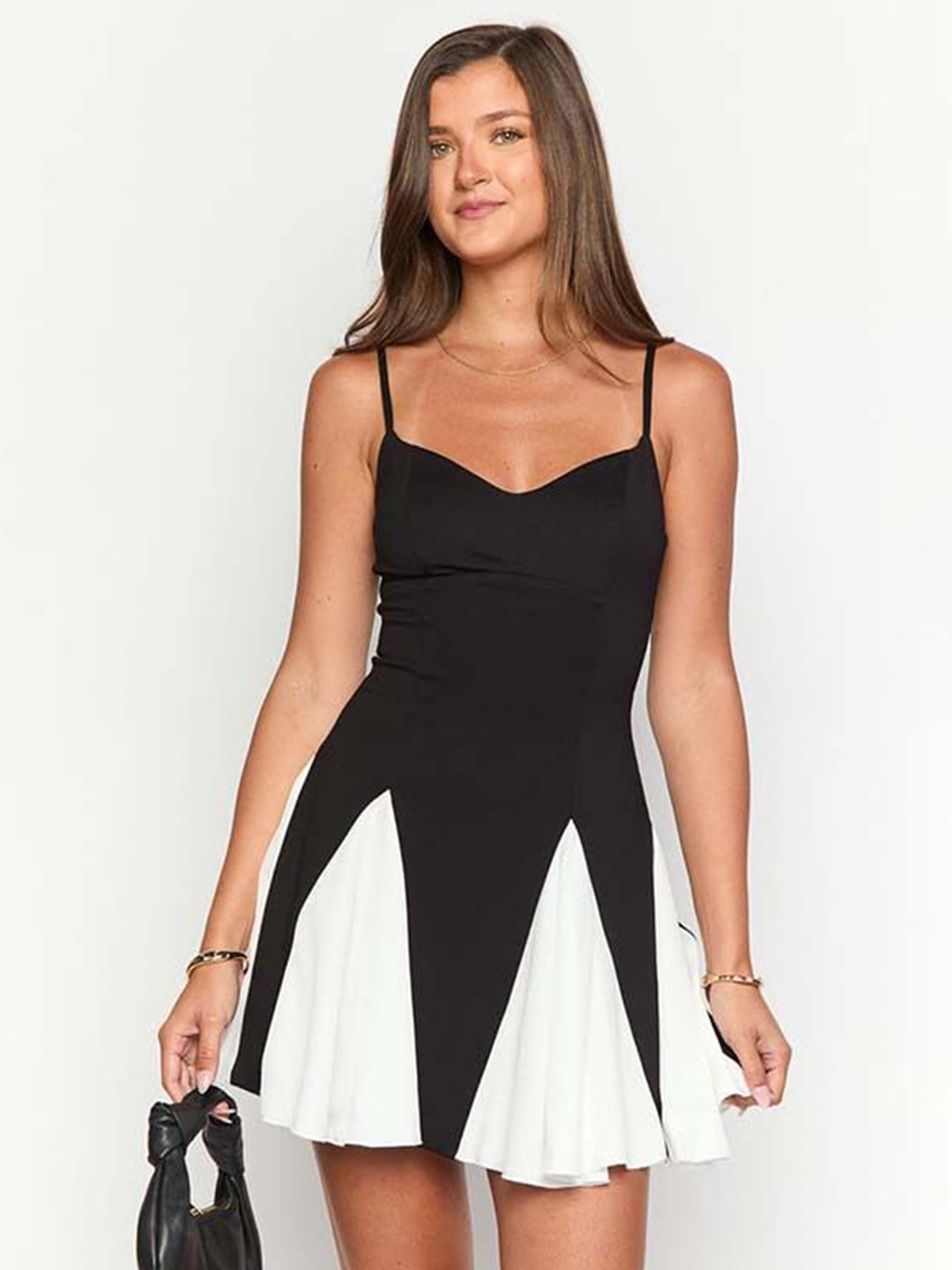 bebe Black & White Colorblock Spaghetti Strap Godet Panels Fit & Flare Mini Dress