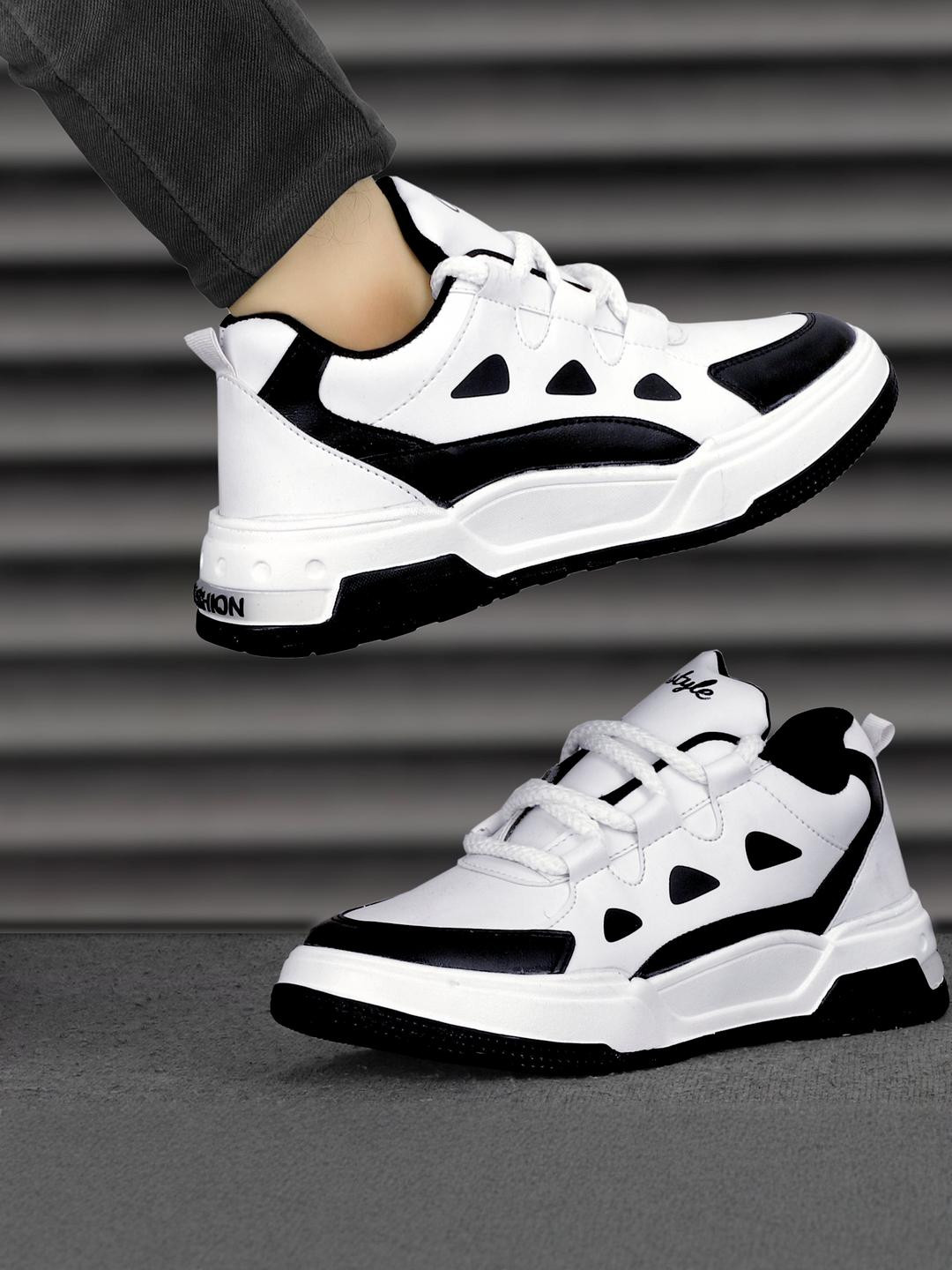 Corstyle Men Colourblocked Sneakers