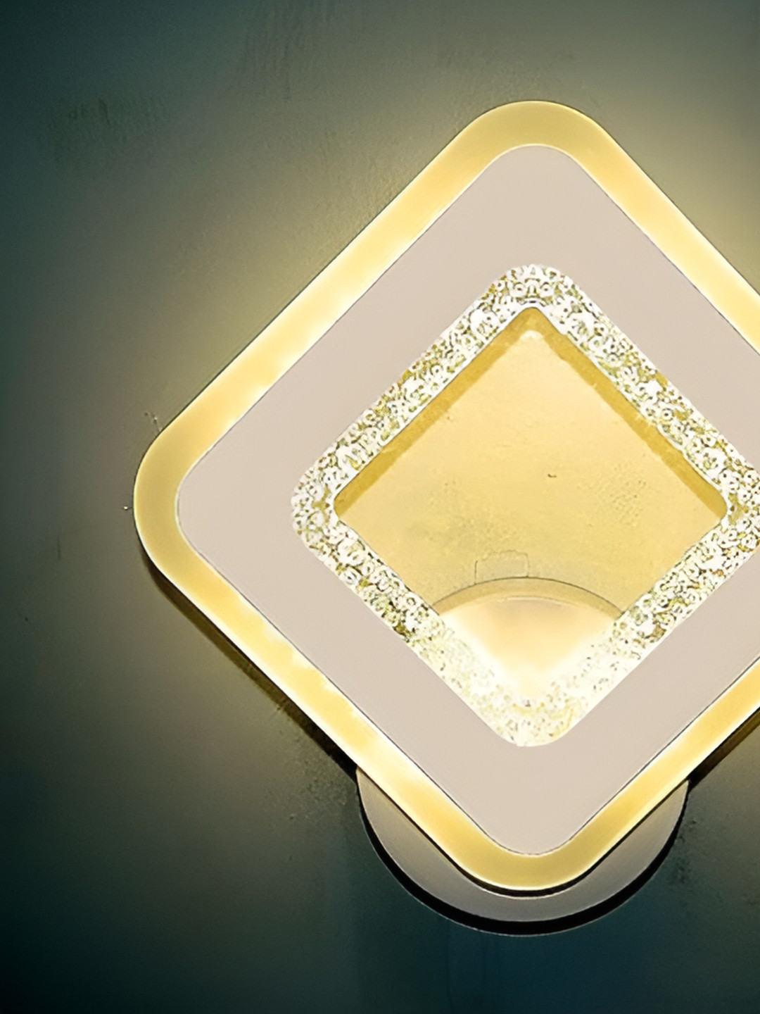 FILLISKA White Contemporary Abstract Shaped Shaped Wall Lamp