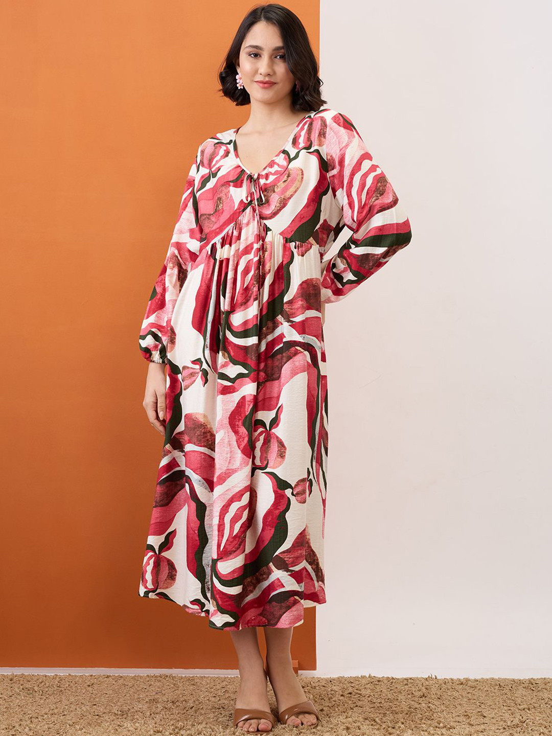 Globus V-Neck Bishop Sleeves Abstract Print Tie-Up Detail Gathered A-Line Midi Dress
