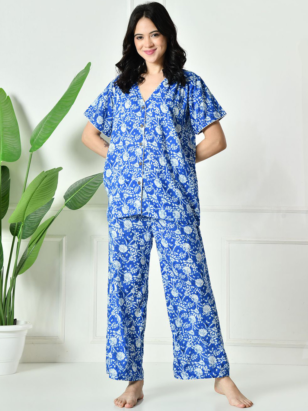 Laado - Pamper Yourself Women Printed Night suit