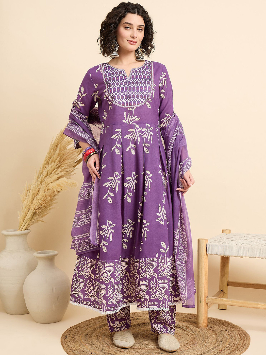 SRILICA Floral Printed Notch Neck Anarkali Kurta With Trousers & Dupatta