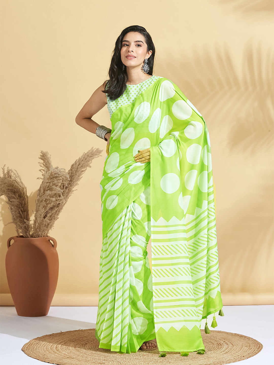 RACHNA Polka Dot Ready to Wear Ikat Saree