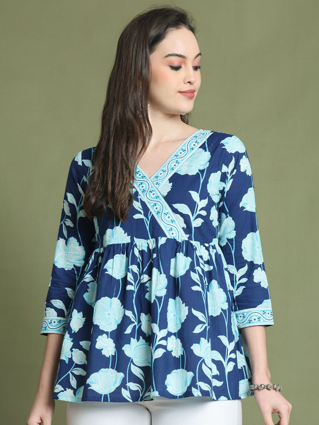 Merira Women Floral Jaipuri Printed V-Neck Cotton Empire Top