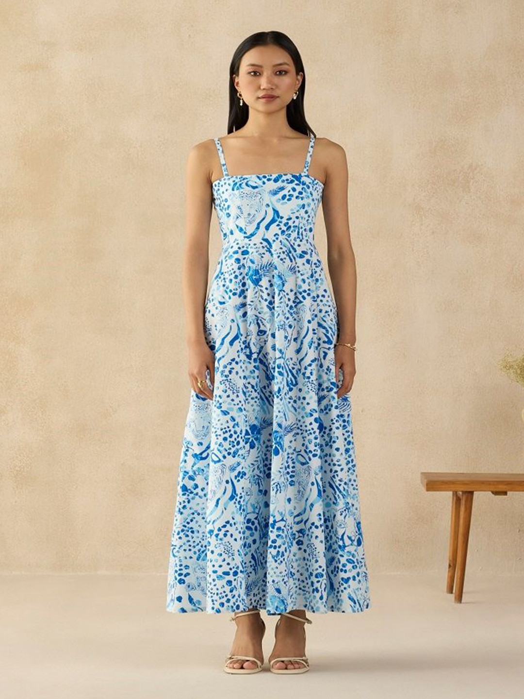 SIL SILA Women Floral Printed Fit-Flare Maxi Santorini Dress