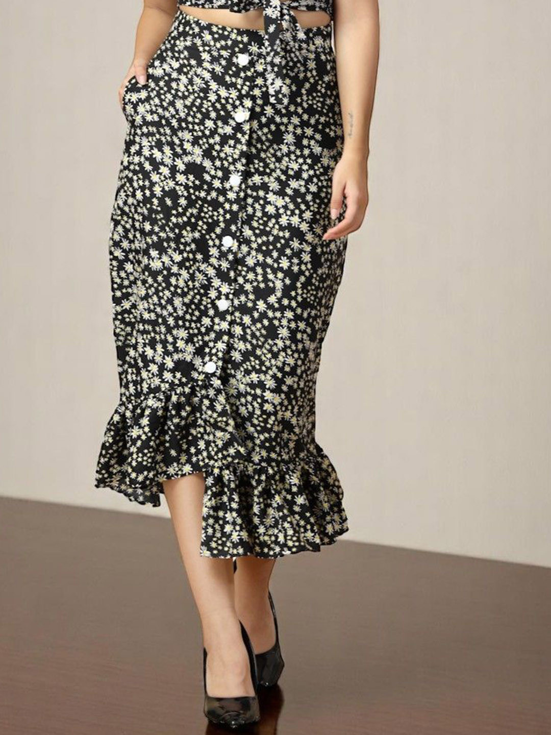 OOMPH! FACTOR Printed Flared Midi Skirt