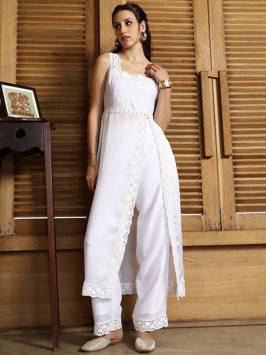QISSA Square Neck Side-Slit Kurta With Trousers