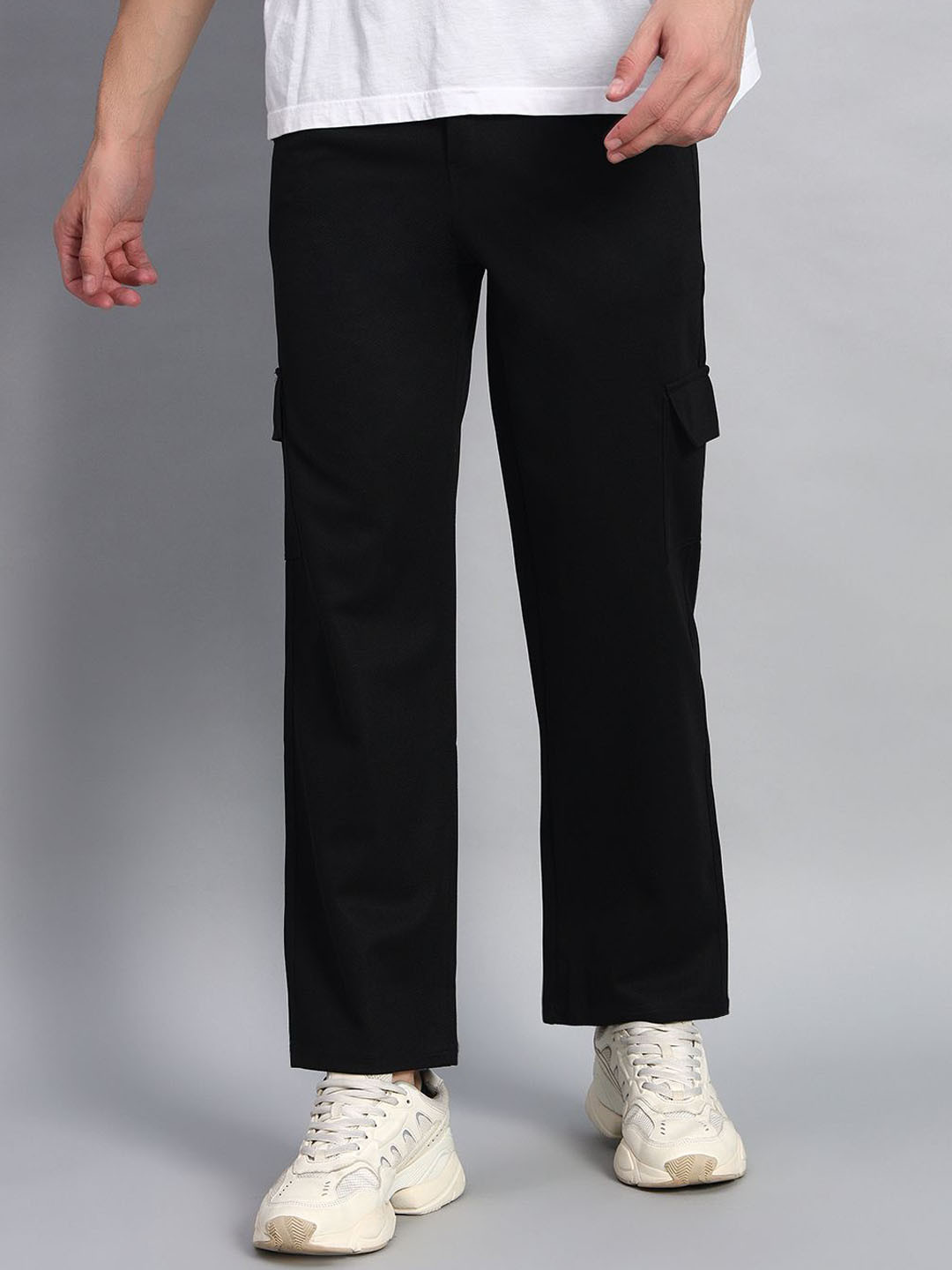 VOGAAN Men Relaxed Regular Fit Mid-Rise Lycra Cargos