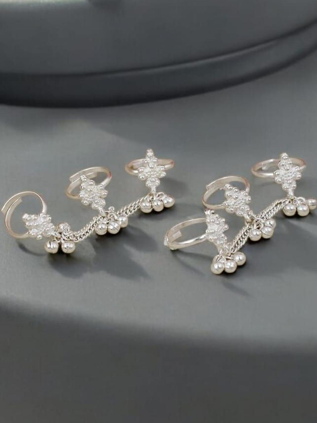 Jaynen Linked Chain Toe Rings