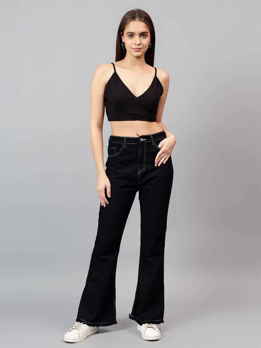 Stylecast X Kotty Women Solid  Super crop Top