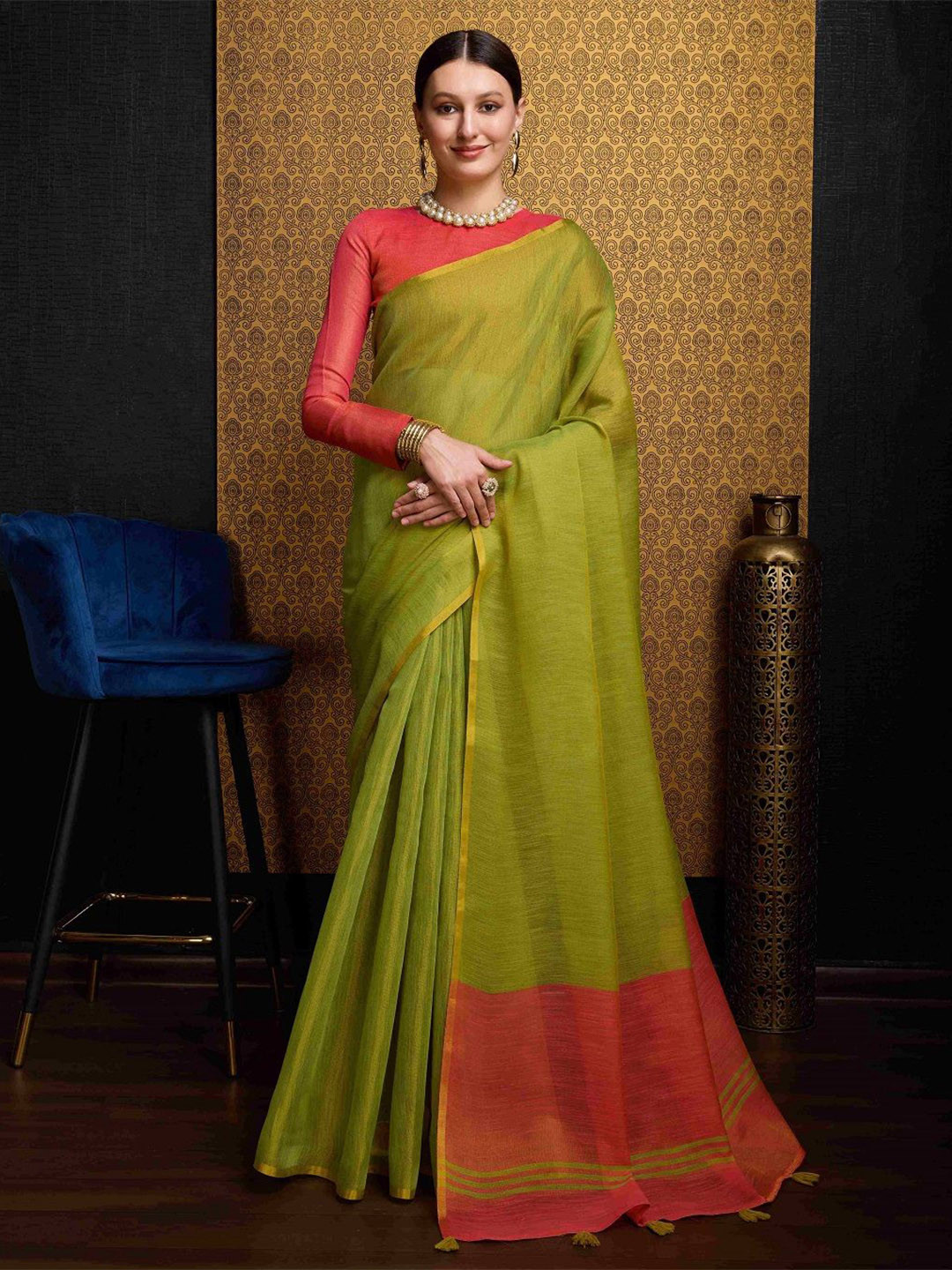 DIVASTRI Pure Linen Saree With Zari Border