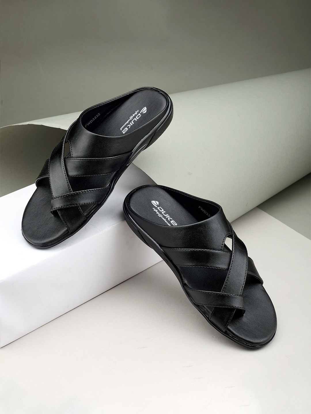 Duke Men  Solid CrossStrap Comfort Sandals