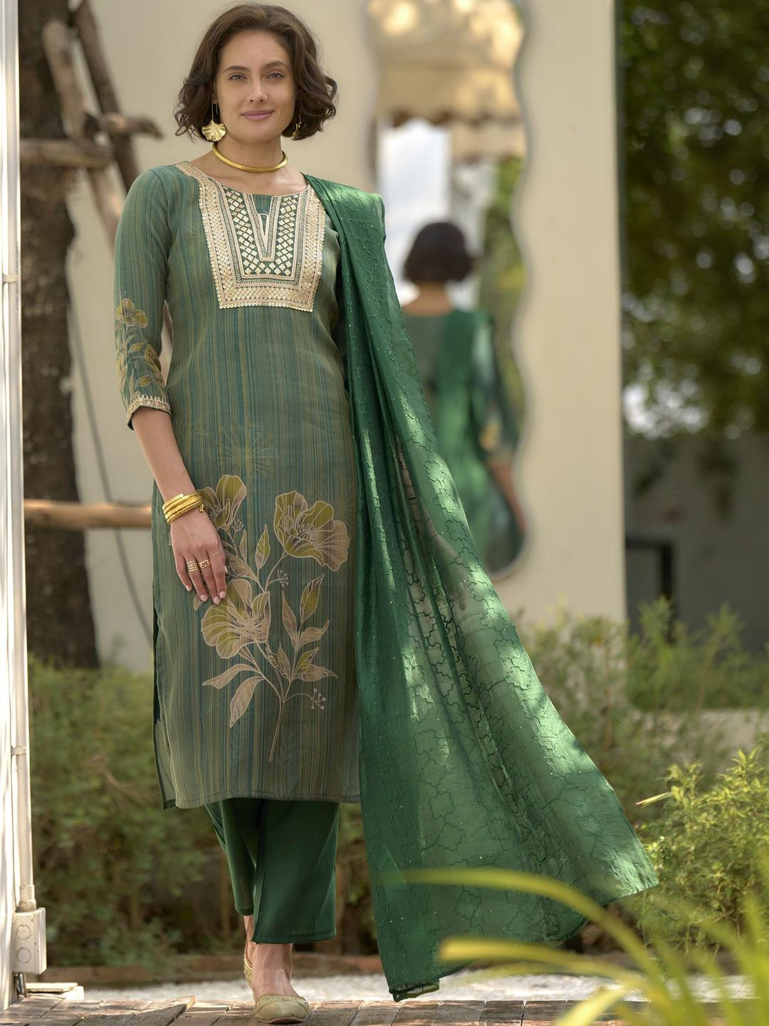 YOELLA Women Green Kurta Sets
