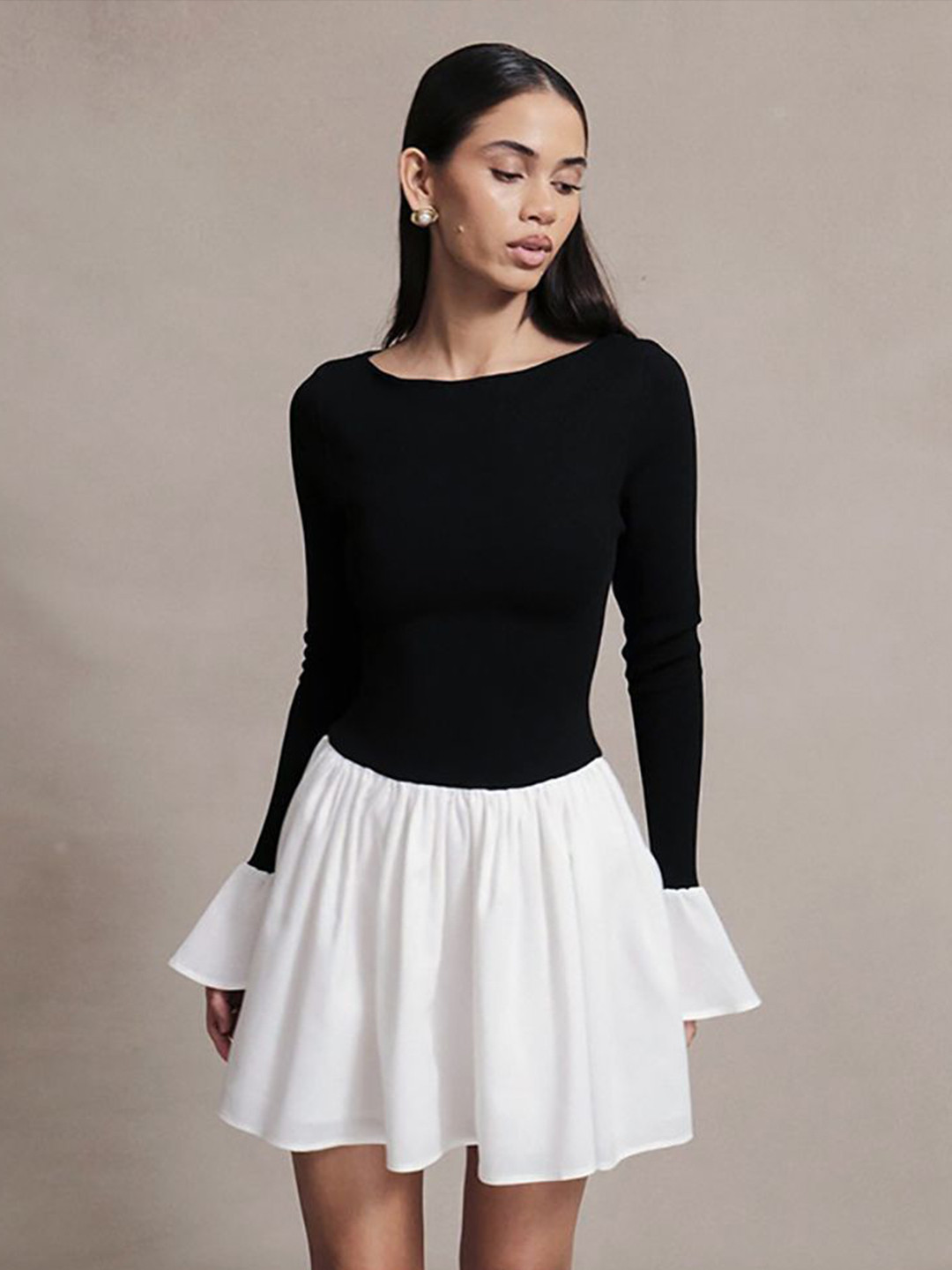 bebe Colorblock Boat Neck Ruffled Cuffs Fit & Flare Mini Dress