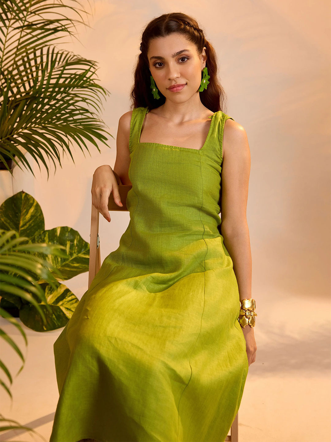 dhaaga Mira Women Linen Square Neck A-Line Midi Dresses