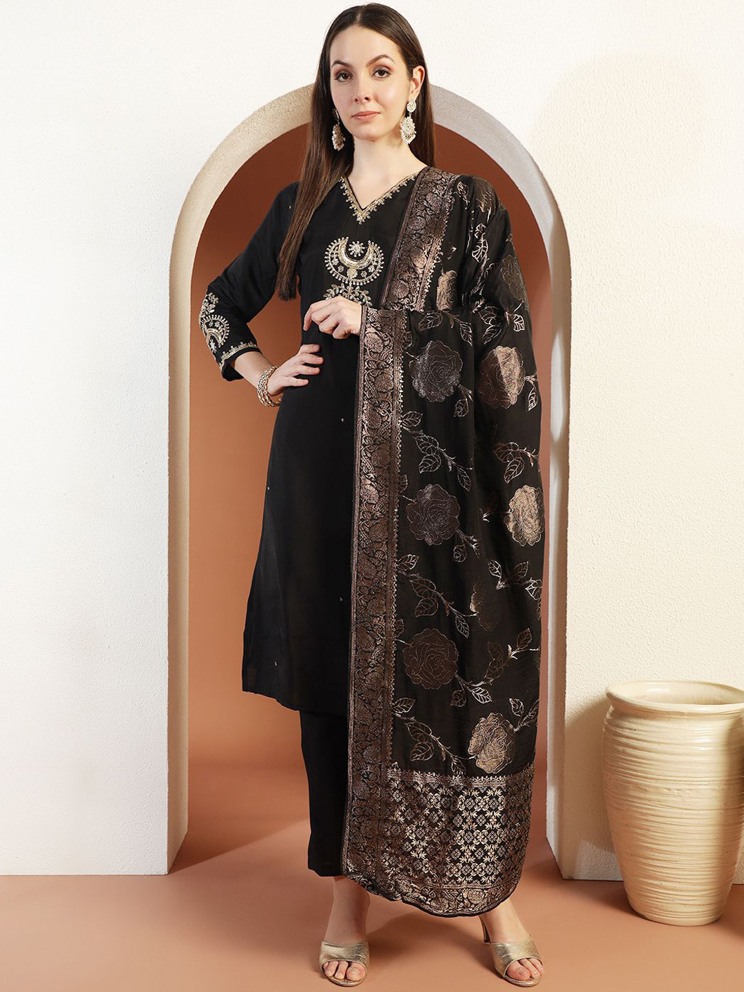 Chhabra 555 Dana-Cut Embroidered Straight Kurta With Trouser & Dupatta