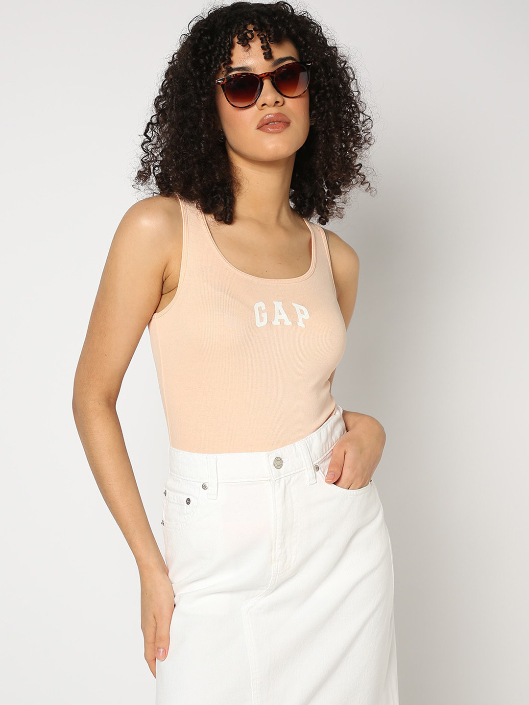 GAP Brand Logo Printed Scoop Neck Ribbed Tank Top